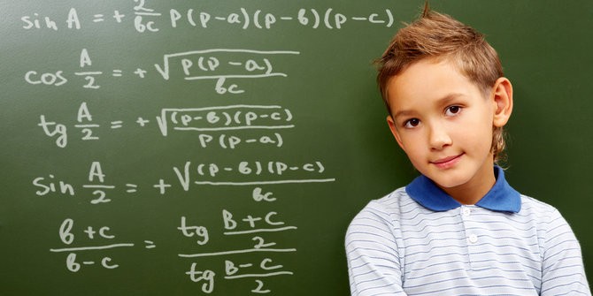 Perbedaan Cerdas dan Pintar